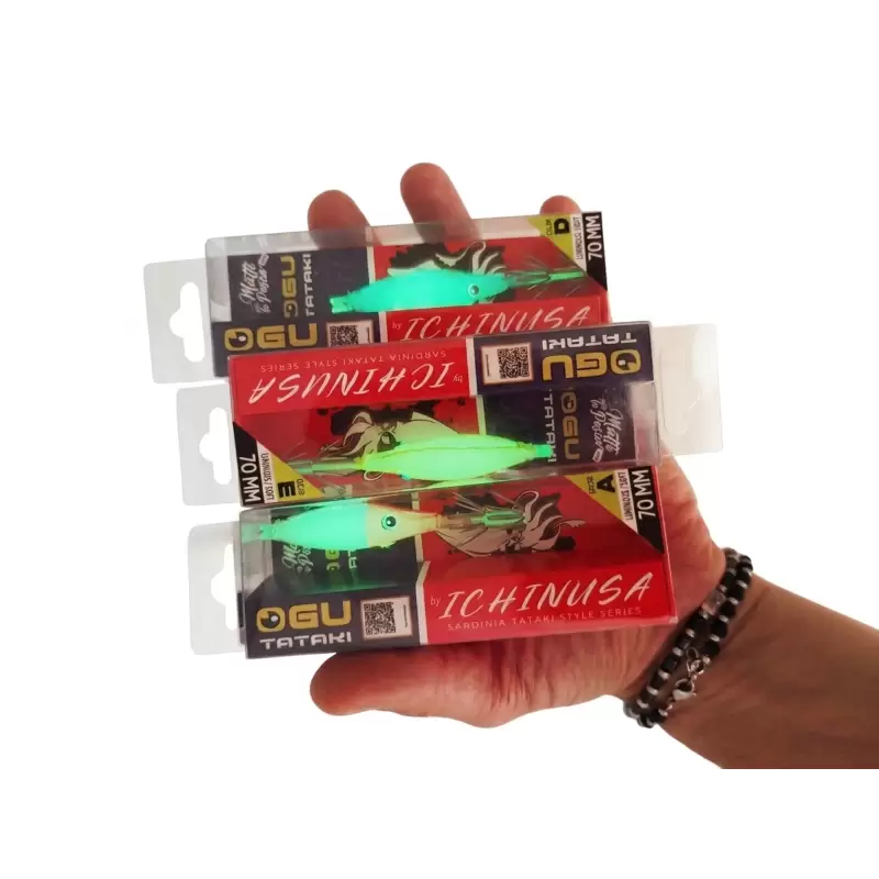 Artificiale Ogu Oppai Soft 7cm Ultra Glow per la pesca al calamaro dalla barca di mattiperlapesca.com